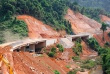 nhung nha dau tu nuoc ngoai tham gia cao toc bac nam