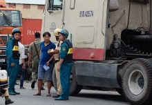 mua ban ma tuy hai cau chau ru nhau vao tu